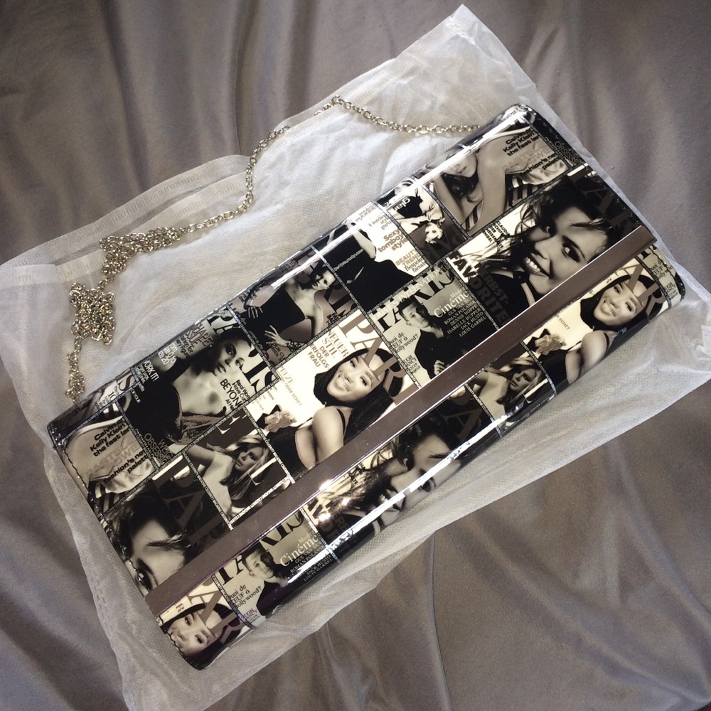 Monochrome Graphic Women's Clutch